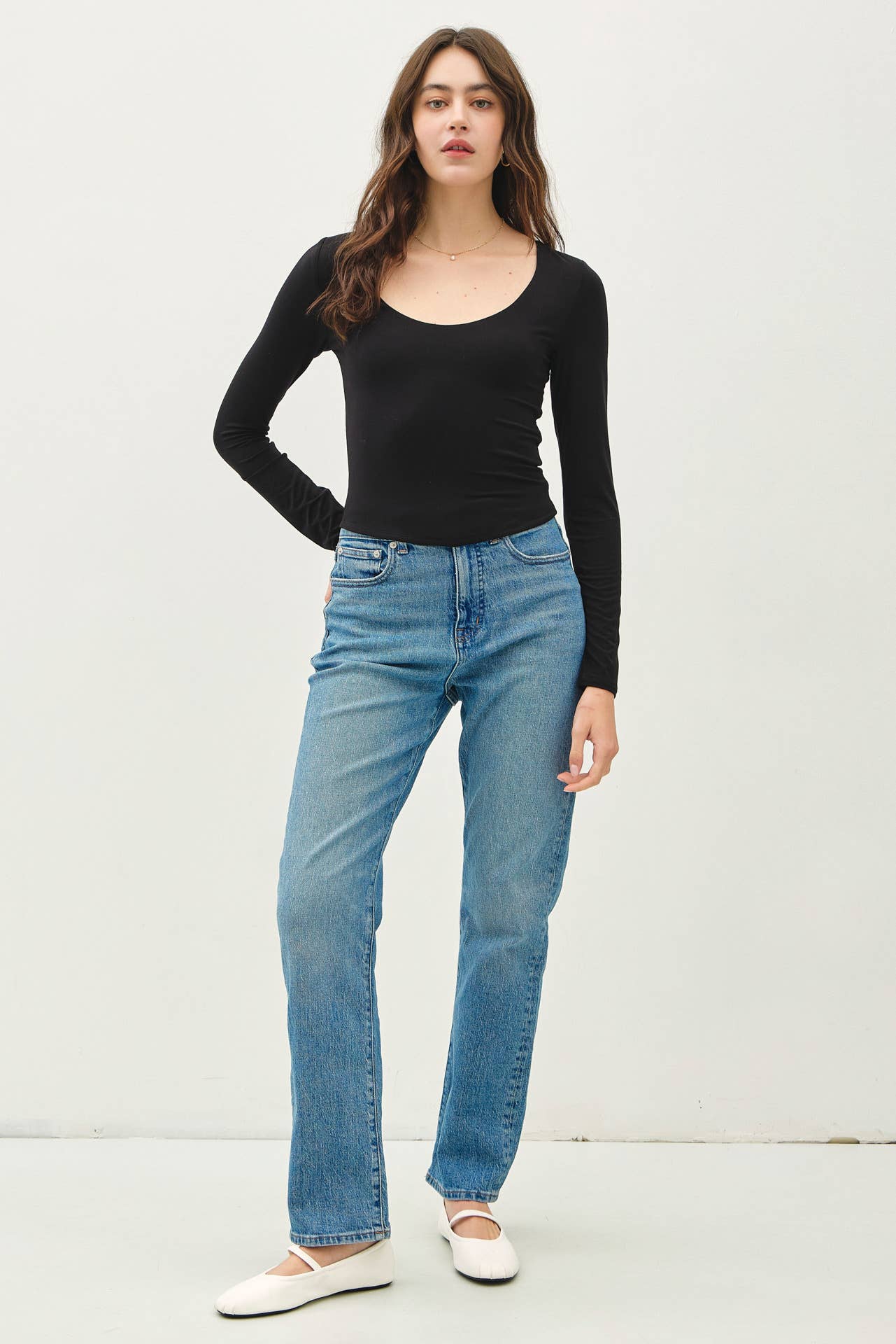 Fitted Basic Scoop Neck Long Sleeve Top