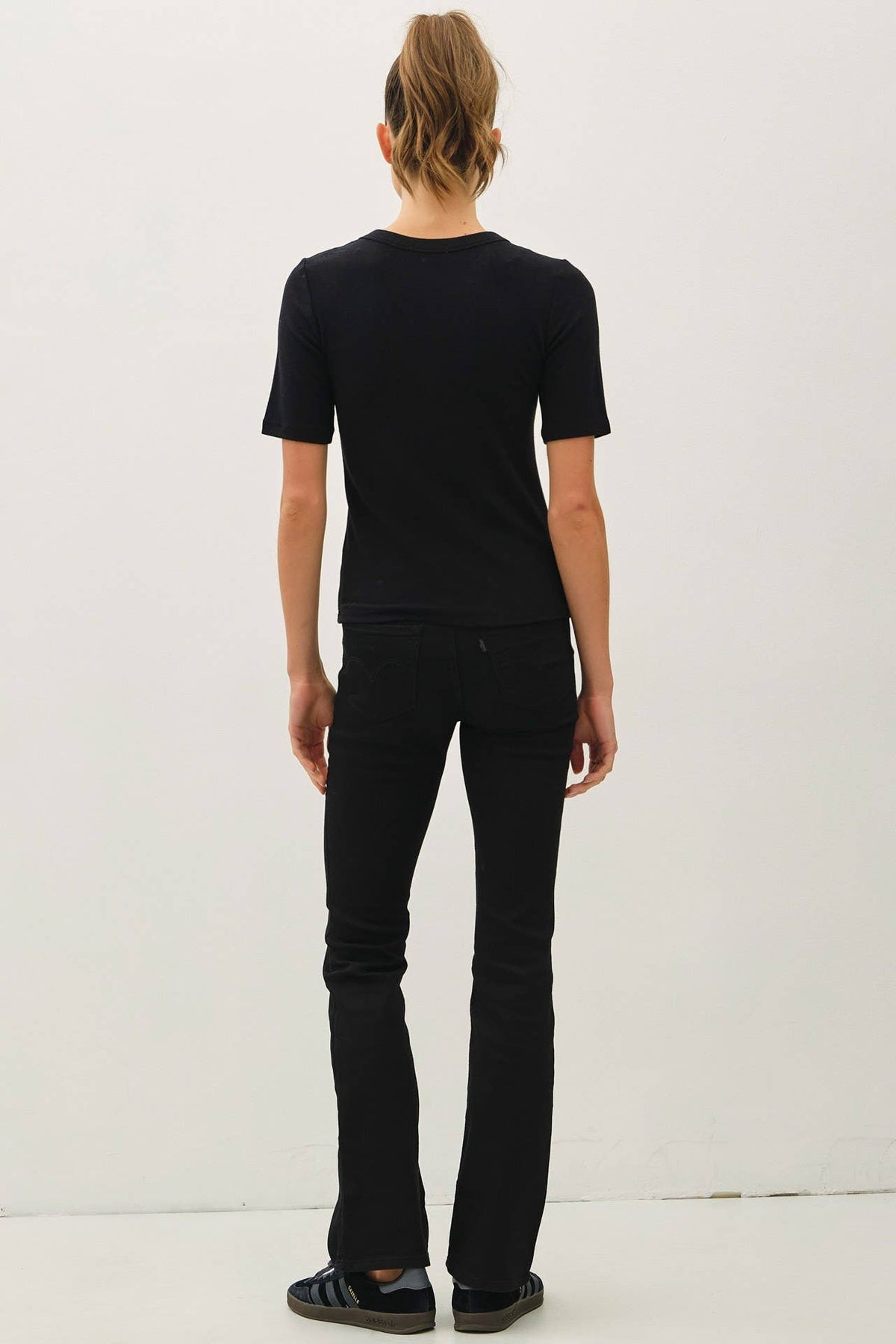 Basic Round Neck Mid Sleeve Top