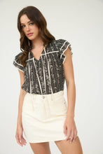 Load image into Gallery viewer, Floral Stripes Tie Front Ruffle Top
