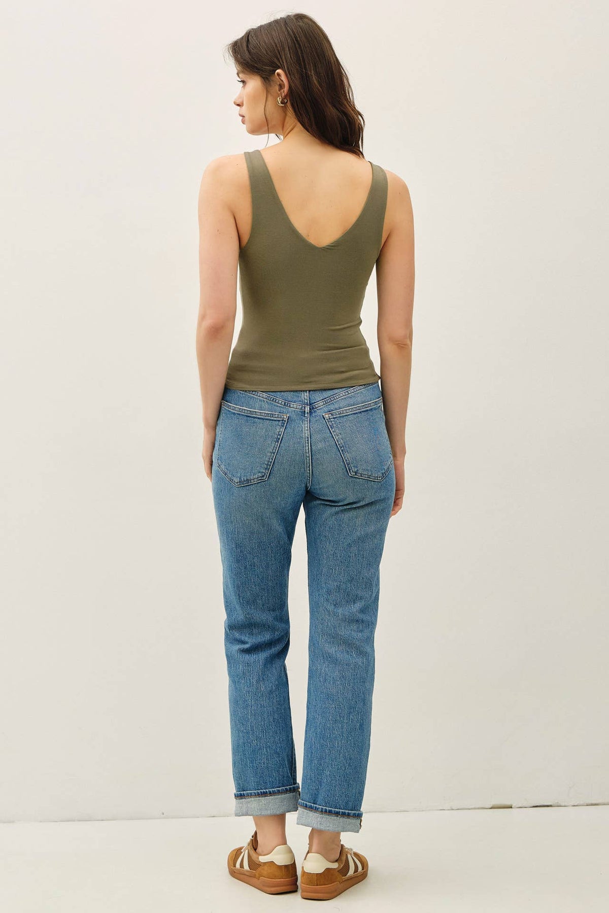 Basic Front & Back V-Neck Tank