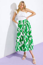 Load image into Gallery viewer, Printed Full Volume Midi Skirt
