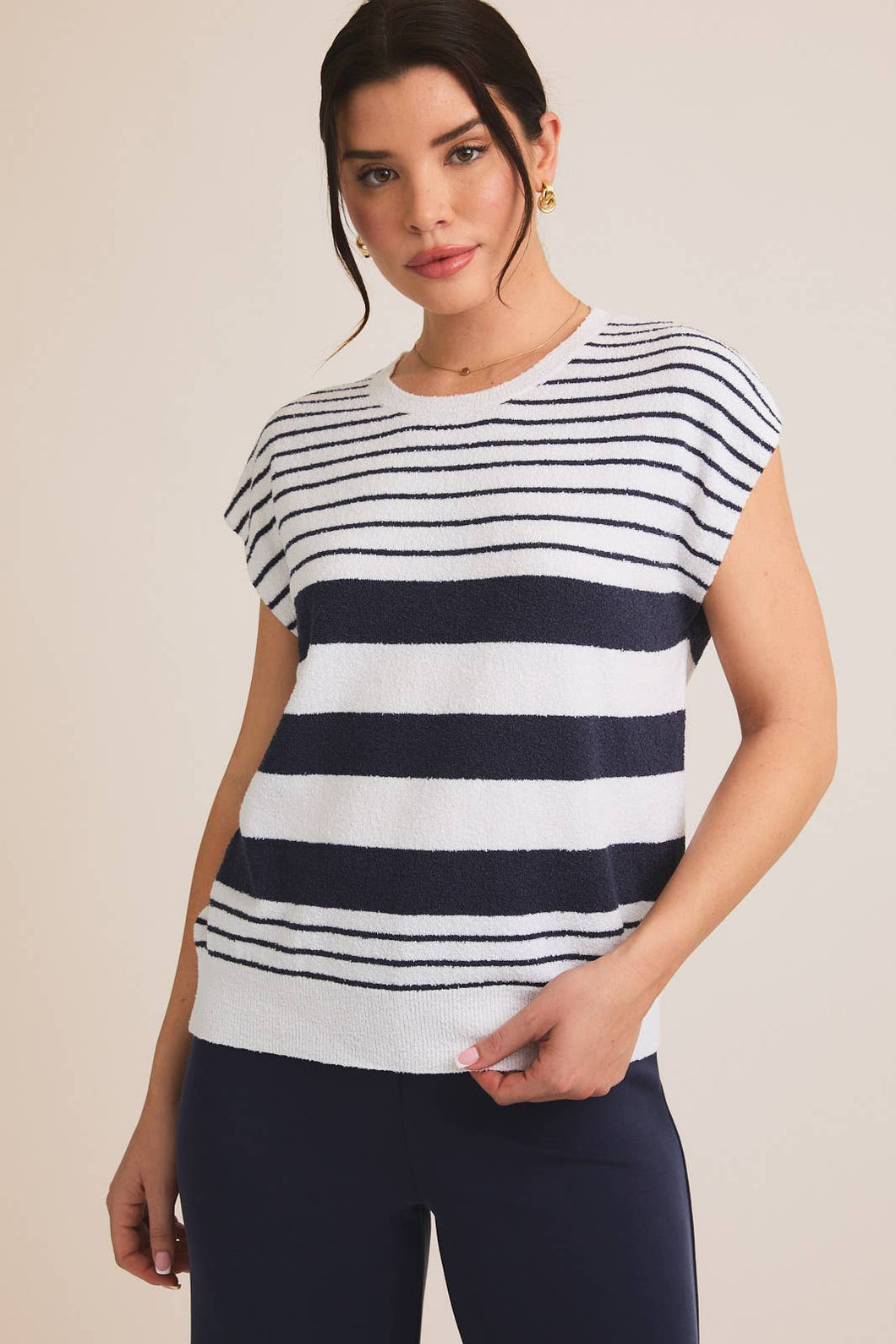 Crew Neck Wide Shoulder Striped Knit Top