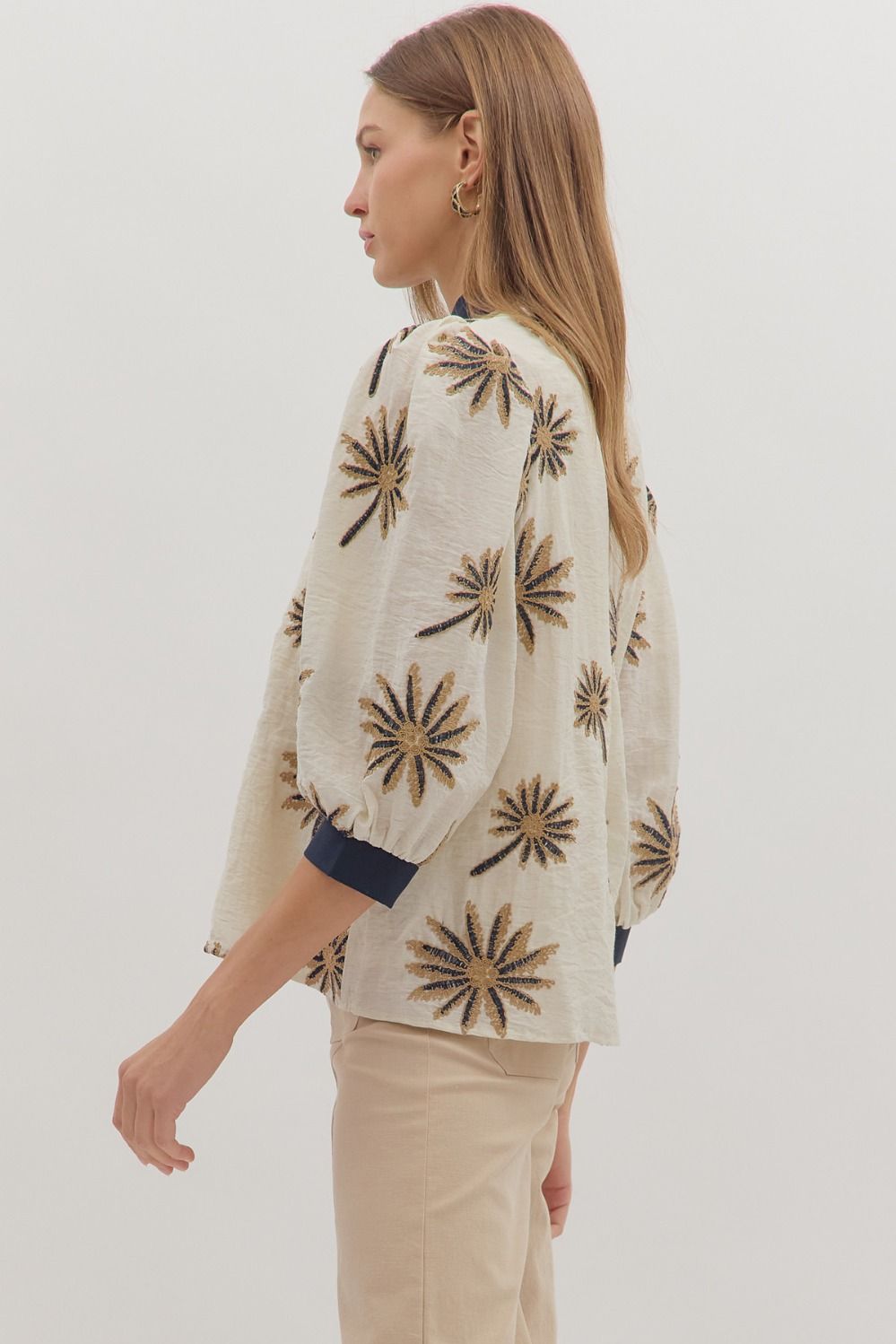 Botanical Embroidery Puff Sleeve Top